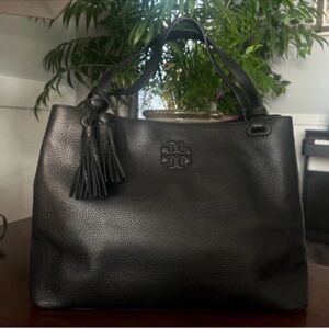 Tory Burch Black Leather Shoulder Bag